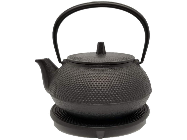 Iwachu Nambu Tekki Cast Iron Kettle & Teapot Set – 0.65L “Arare” Pattern with Trivet (Made in Japan)